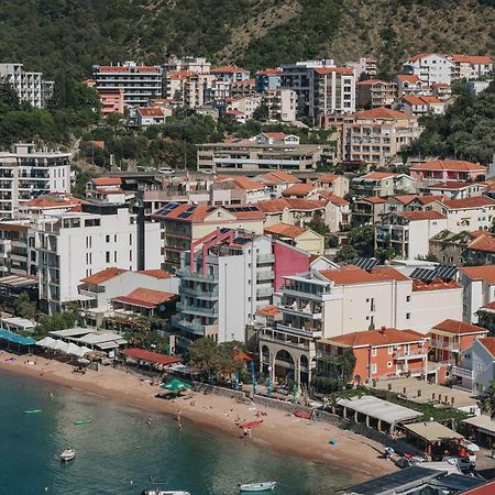 Apartment Near Ponta Nova Of Rafailovici Bečići Esterno foto