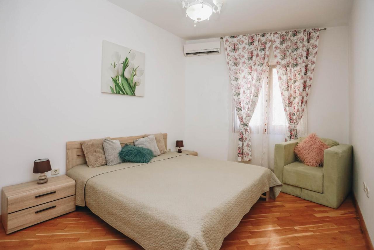 Apartment Near Ponta Nova Of Rafailovici Bečići Esterno foto