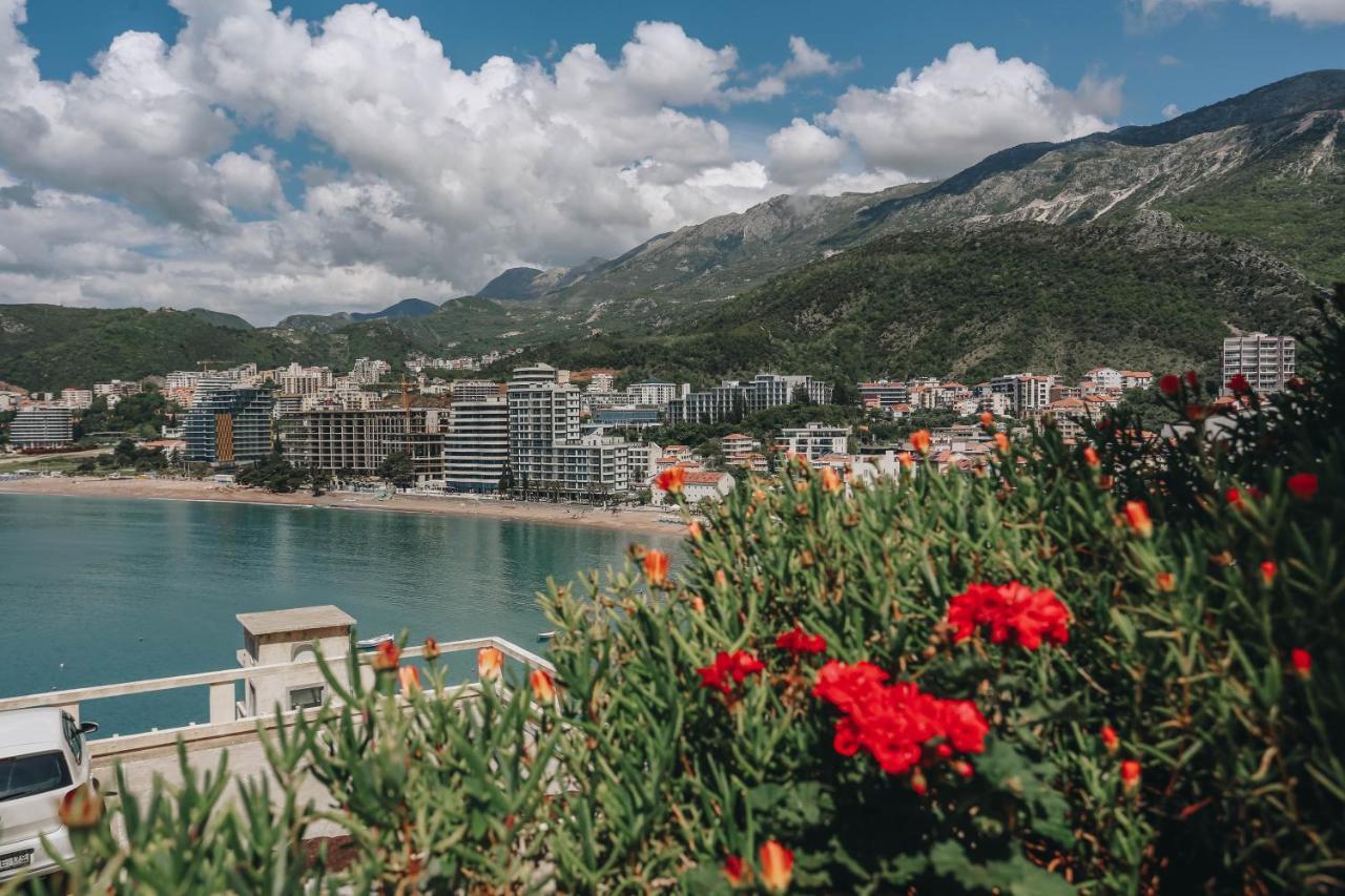 Apartment Near Ponta Nova Of Rafailovici Bečići Esterno foto