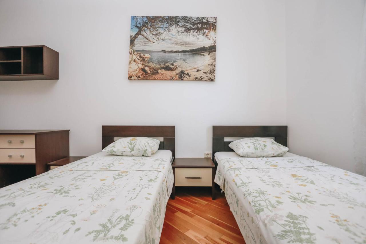 Apartment Near Ponta Nova Of Rafailovici Bečići Esterno foto
