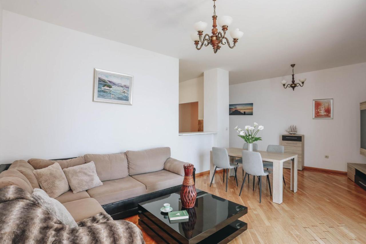Apartment Near Ponta Nova Of Rafailovici Bečići Esterno foto