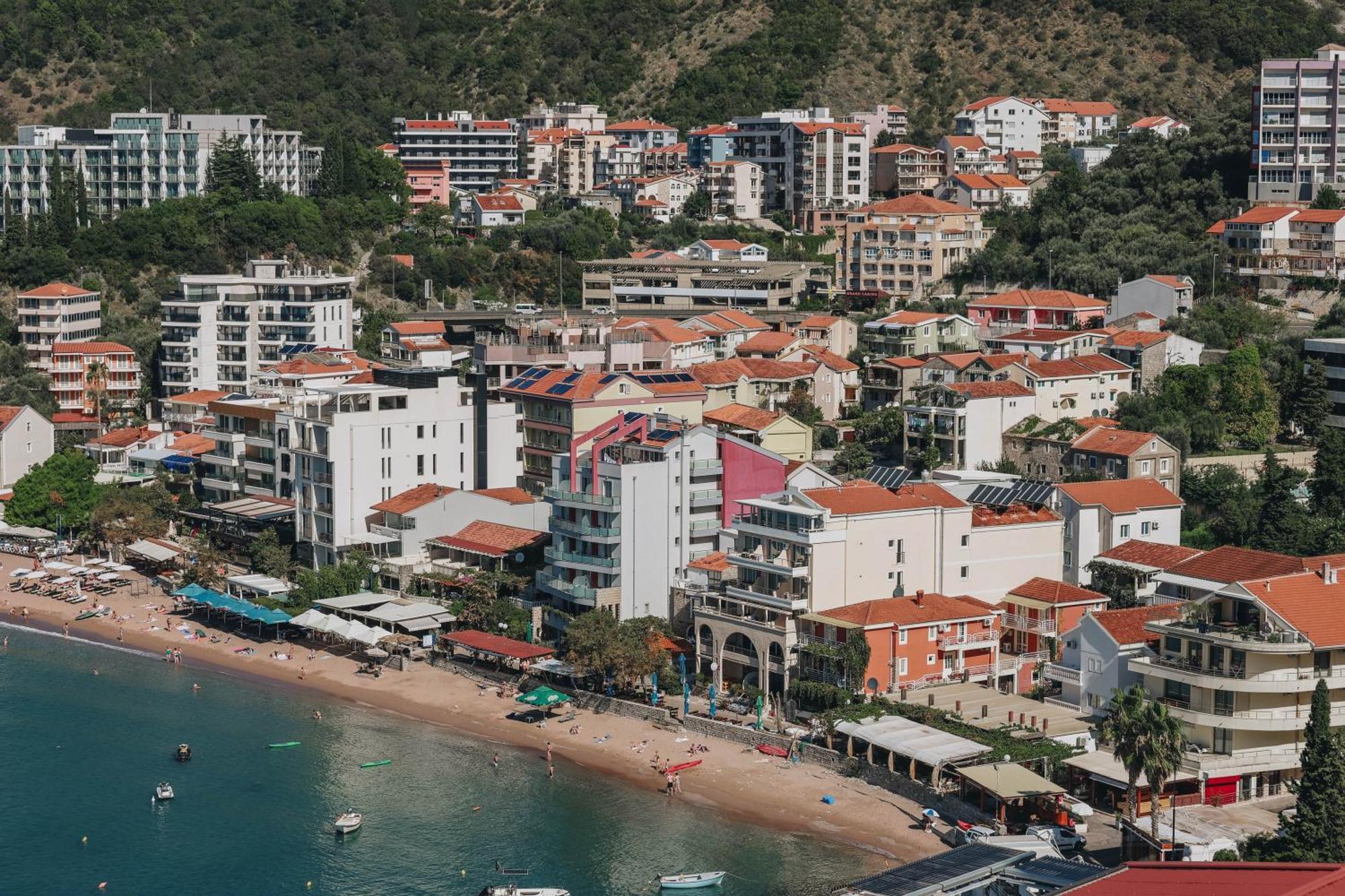 Apartment Near Ponta Nova Of Rafailovici Bečići Esterno foto