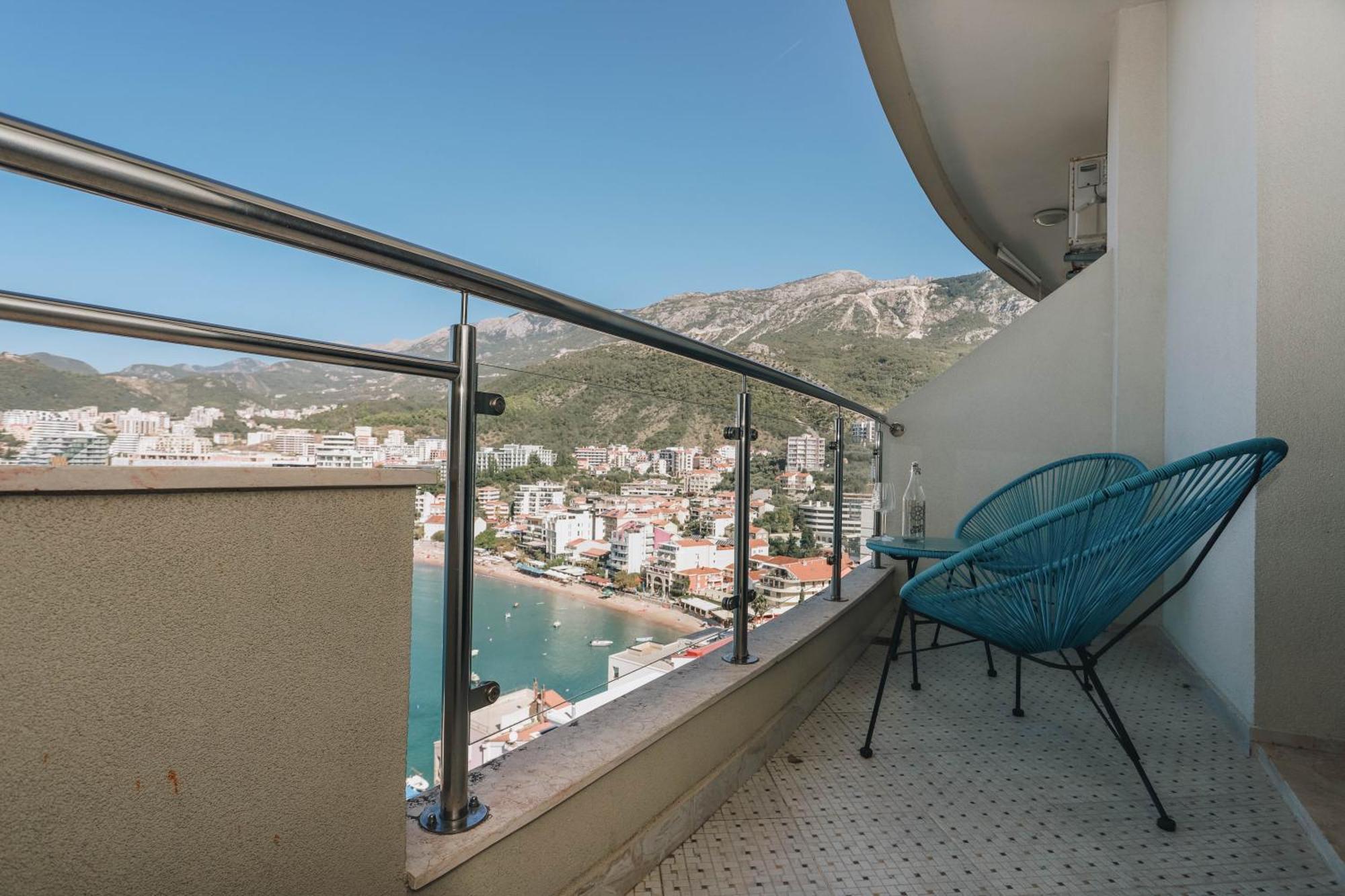 Apartment Near Ponta Nova Of Rafailovici Bečići Esterno foto